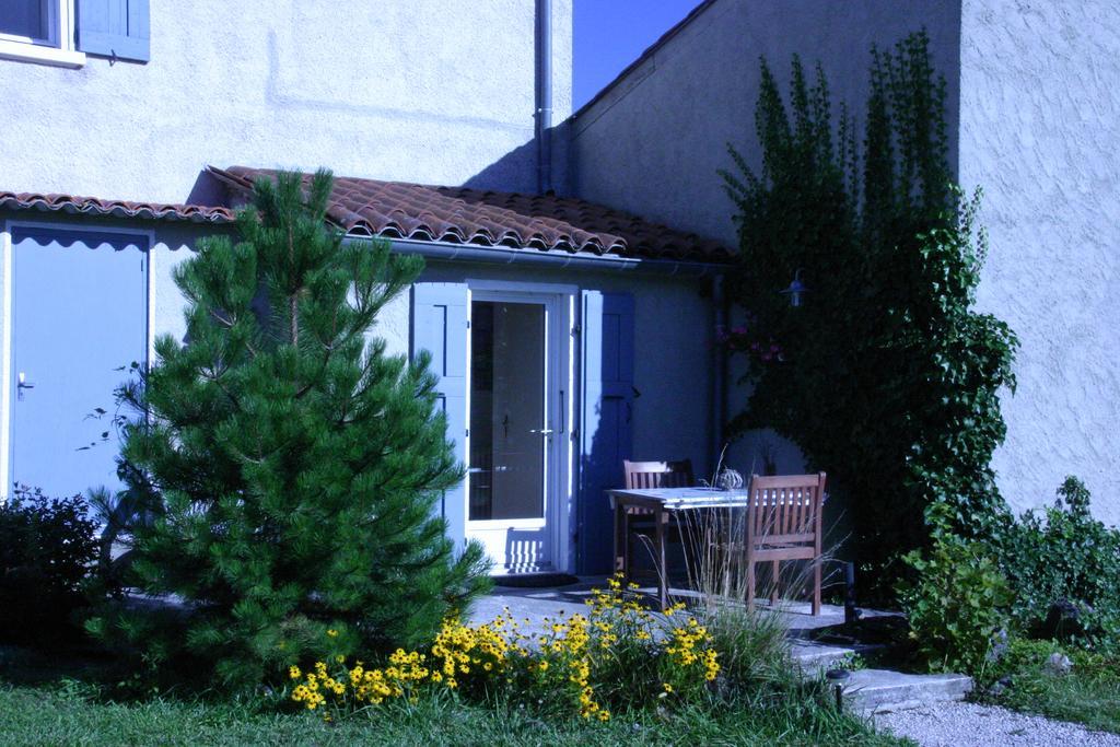 Апартаменты Le Mas De Saint-Ferreol Studio Menglon Экстерьер фото